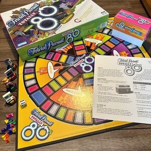 Trivial Pursuit Totally 80s Edition (Complete) Excellent Condition HP!